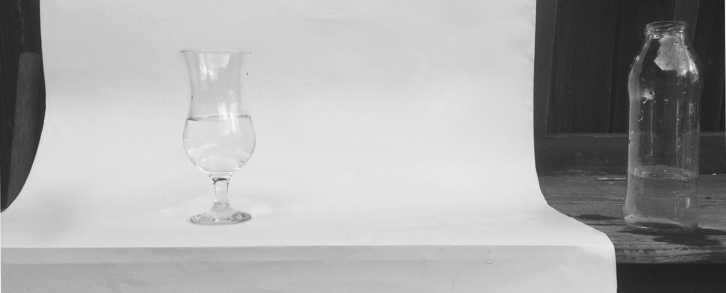 CLANEK MINERALY Z VALASSKA